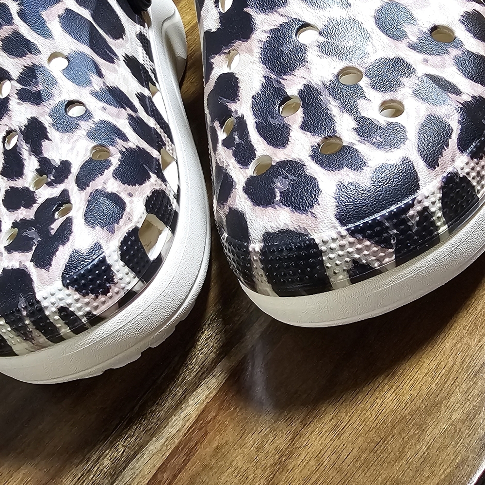 Ladies sandal clogs